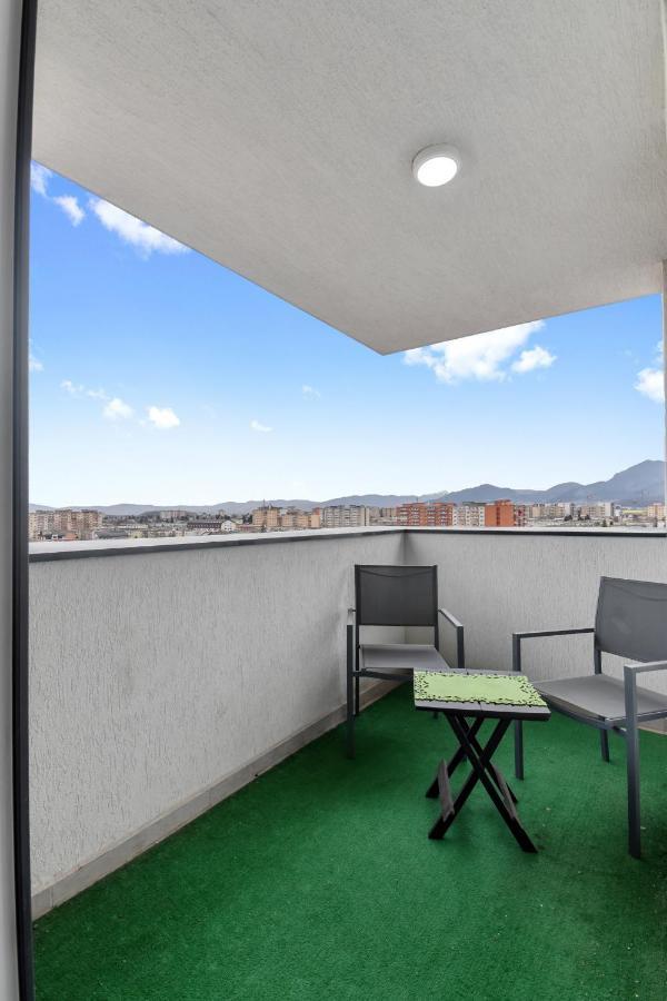 Apartamento Modern In New Building With Panoramic View Braşov Exterior foto